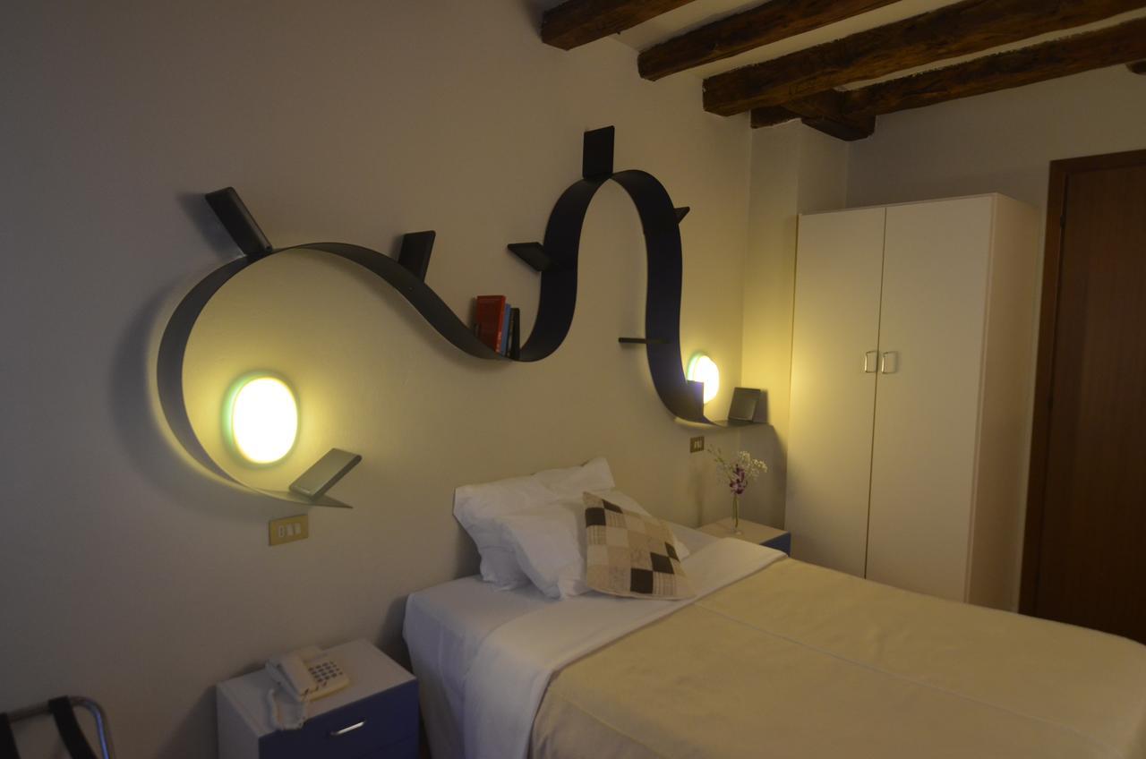 Piccolo Tiepolo Hotel Venice Exterior photo