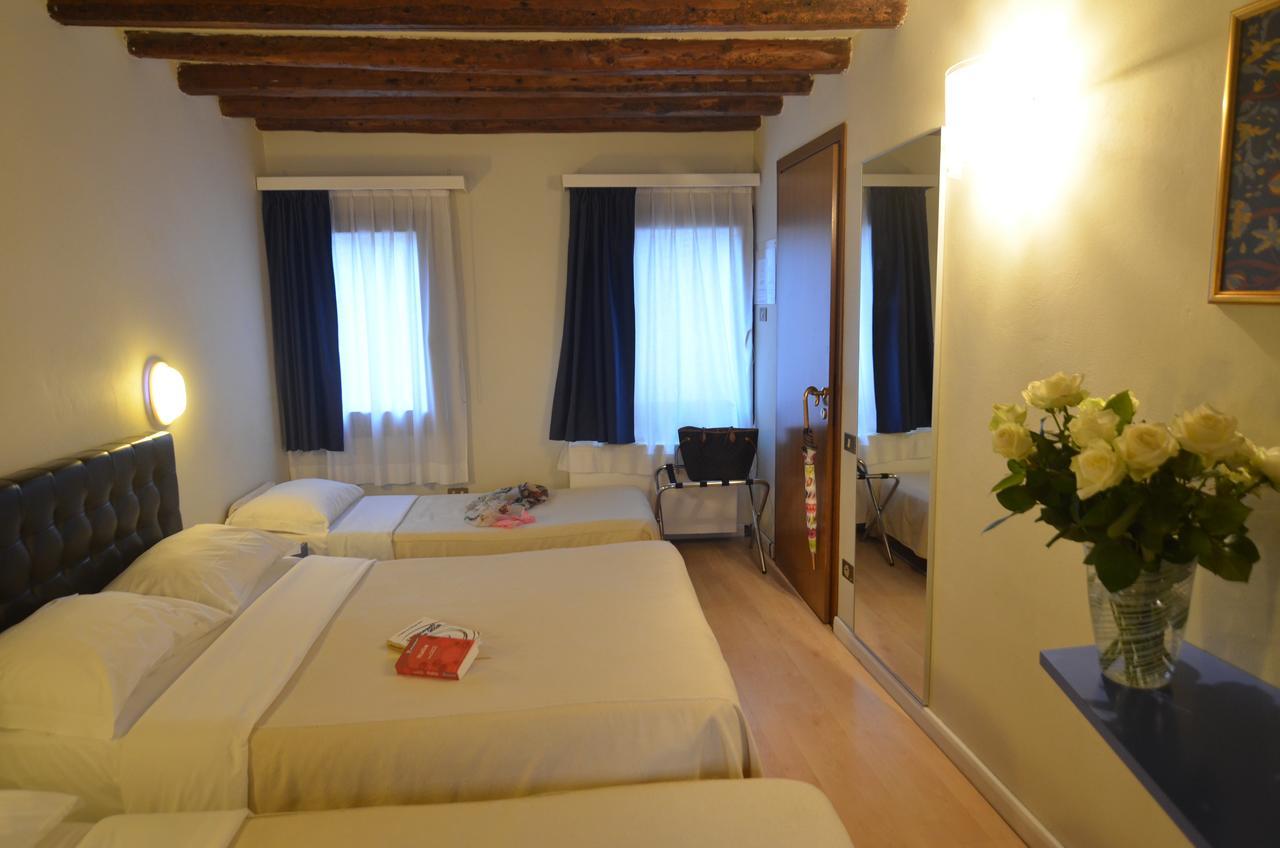 Piccolo Tiepolo Hotel Venice Exterior photo